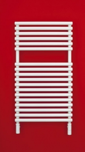 Straight fronted towel radiator